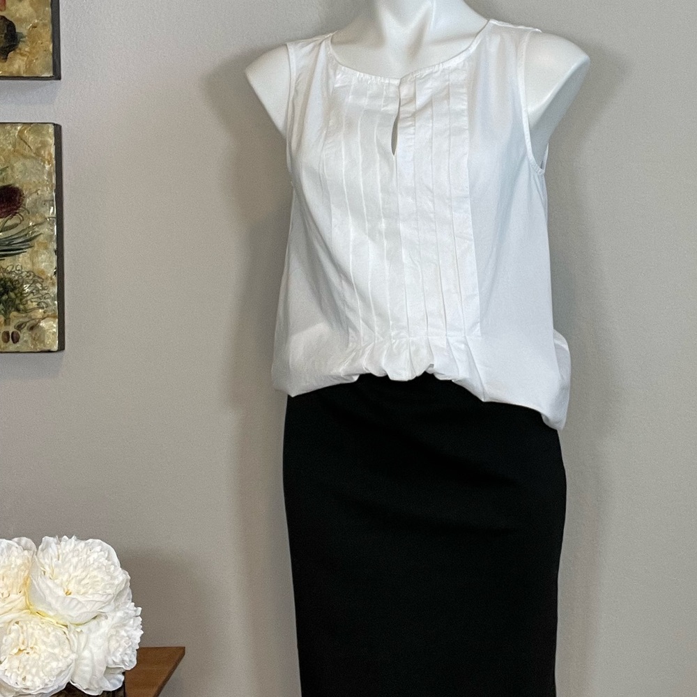 Gap Sleeveless Tank Blouse White Size XS / S - Picture 4 of 7